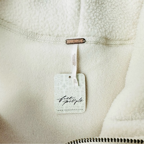 NWT Free People Women’s Sz X-Large Poppy Quarter Zip Pullover Sweater Jacket - Picture 11 of 14